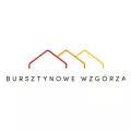 zdjęcie do W dzisiejszym artykule prezentujemy najważniejsze informacje i ciekawostki dotyczące dewelopera, który działa pod nazwą Bursztynowe Wzgórza Deweloper.
