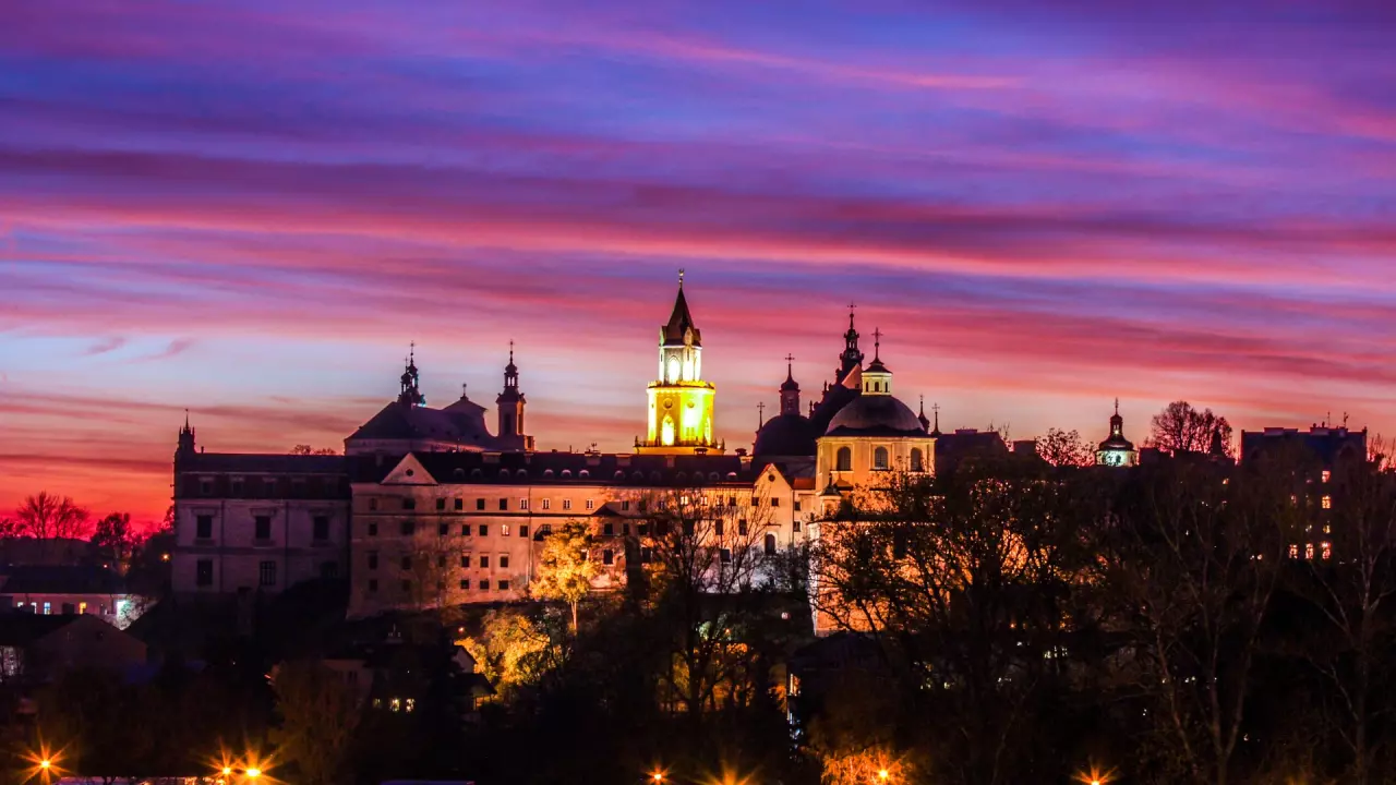 Inspektor budowlany do odbioru mieszkania Lublin. Ile kosztują usługi inspektora budowlanego w Lublinie?