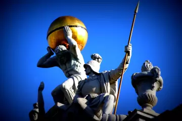 Potrzebujesz operatu szacunkowego dla nieruchomości w Białymstoku? Przeczytaj artykuł i dowiedz się, kto go sporządza, w jakich sytuacjach oraz ile kosztuje.