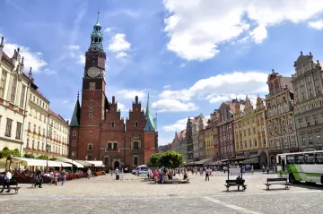 Dowiedz się, czym zajmuje się rzeczoznawca majątkowy, jak powstają operaty szacunkowe we Wrocławiu i jak wygląda współpraca z klientem.